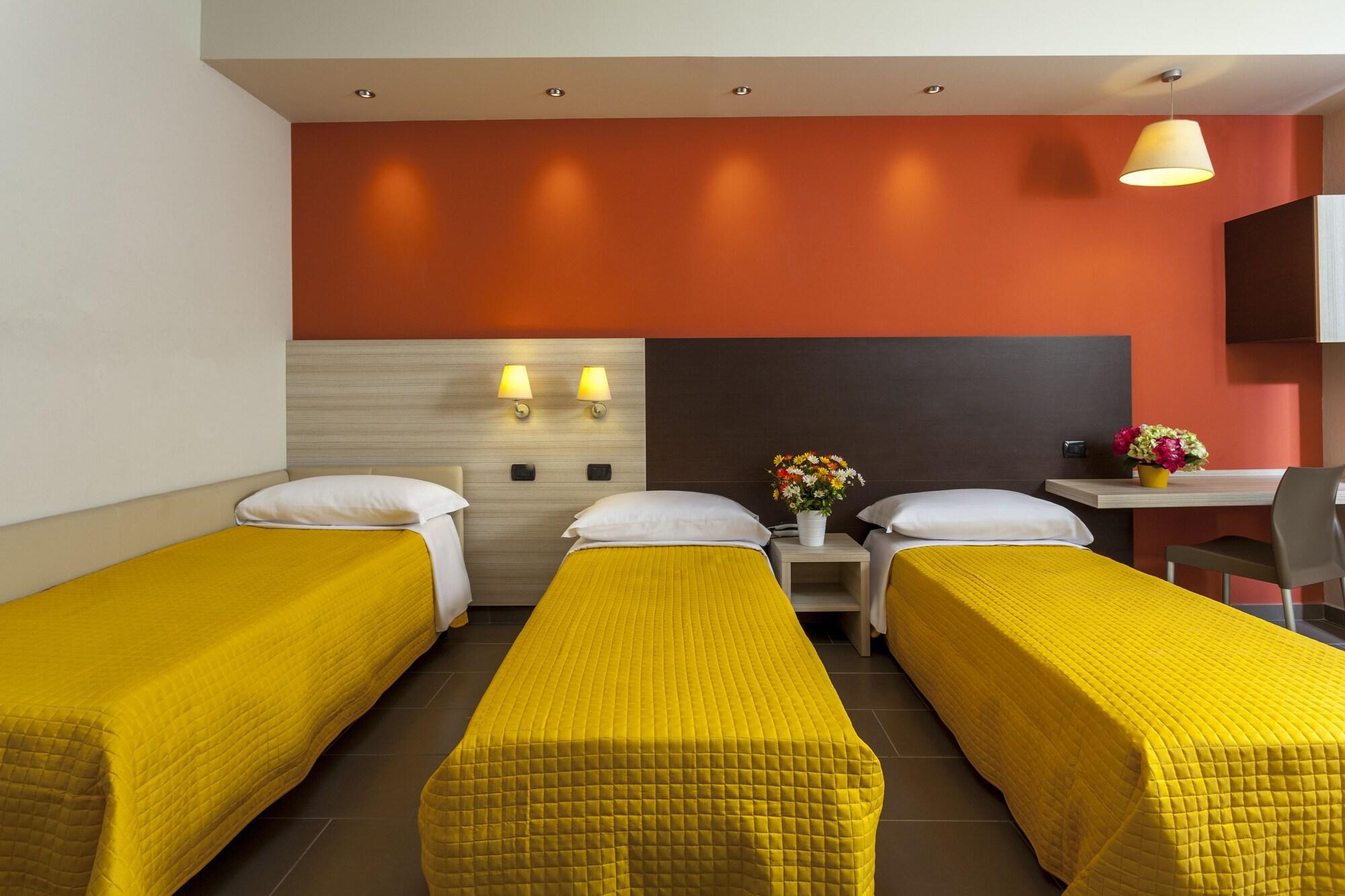רימיני Hotel Aurora Mare מראה חיצוני תמונה