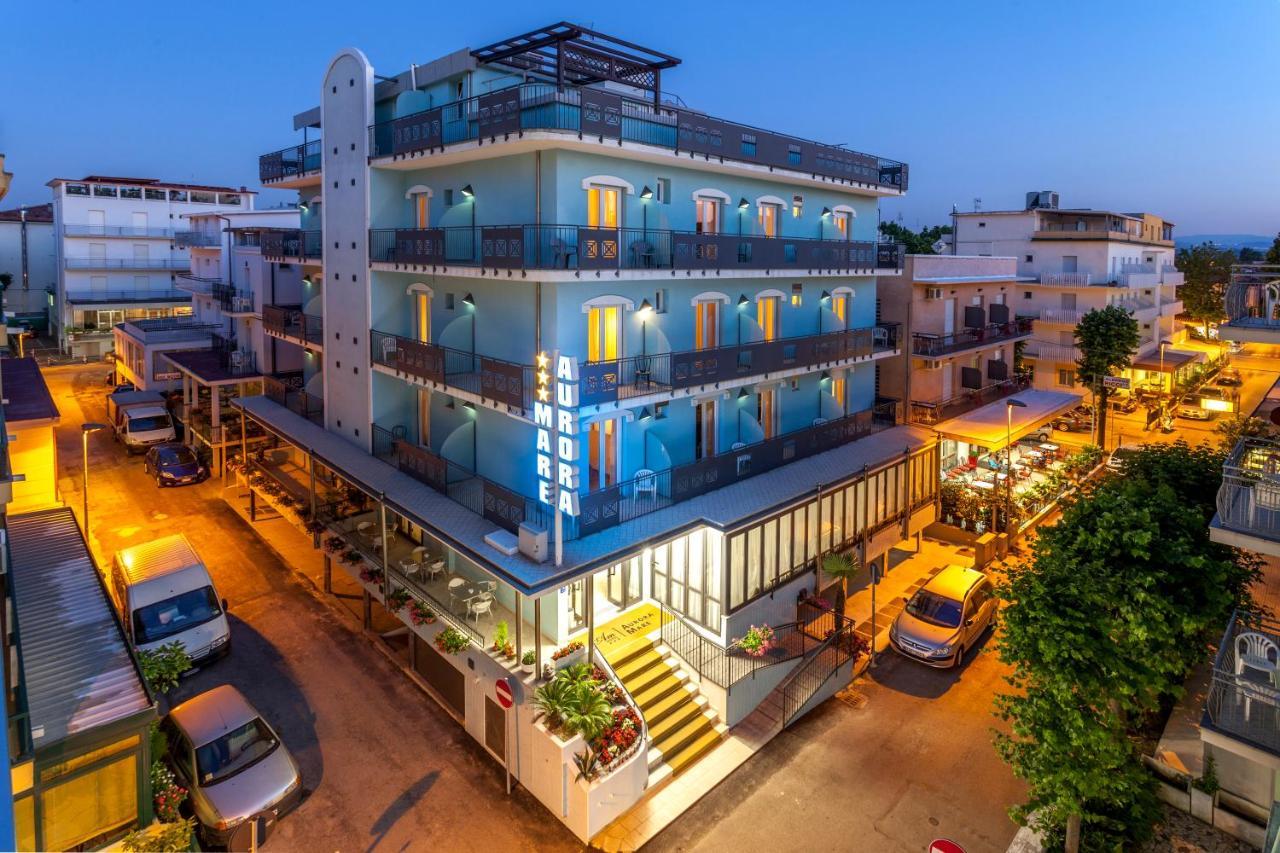 רימיני Hotel Aurora Mare מראה חיצוני תמונה